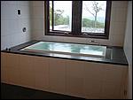 tub.jpg
