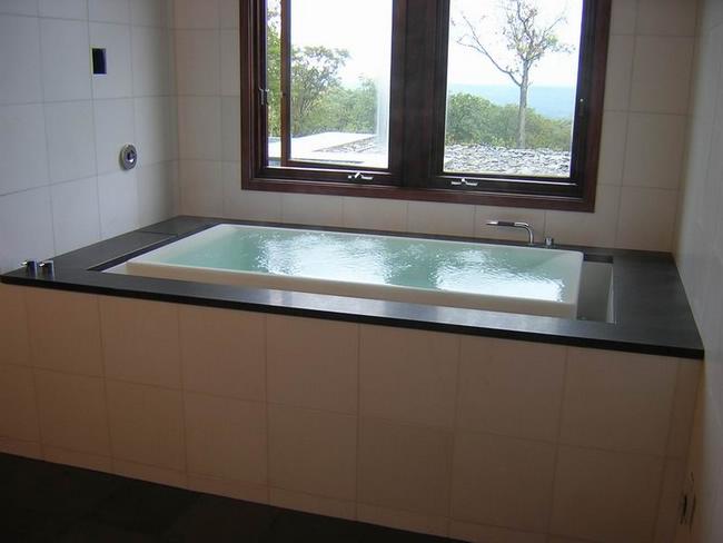 tub.jpg